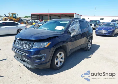 2018 Jeep Compass Latitude 4X4 из США, поврежденный, VIN 3C4NJDBB1JT321011